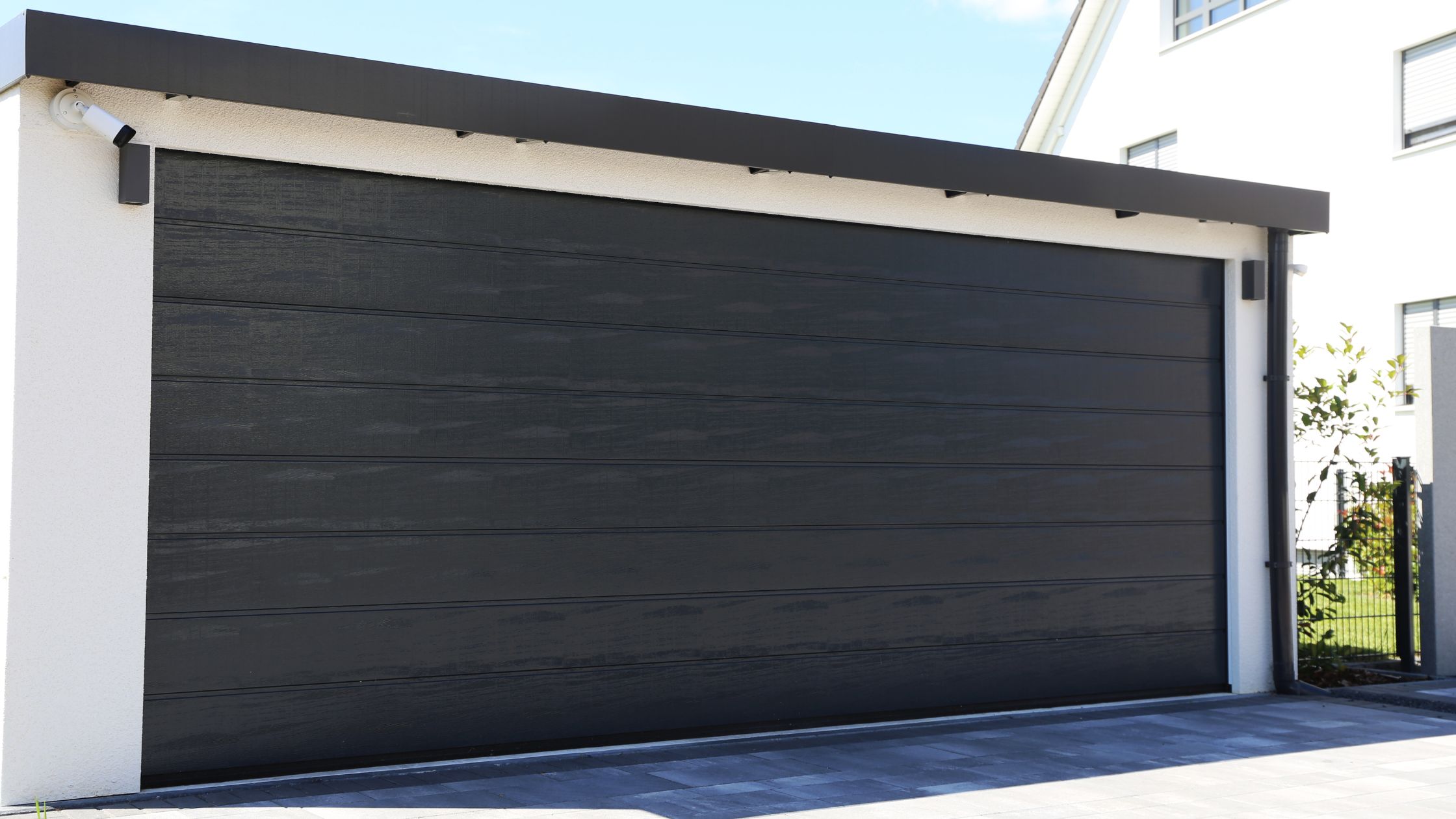 How to Choose the Right Garage Door Opener Battery – Site Title