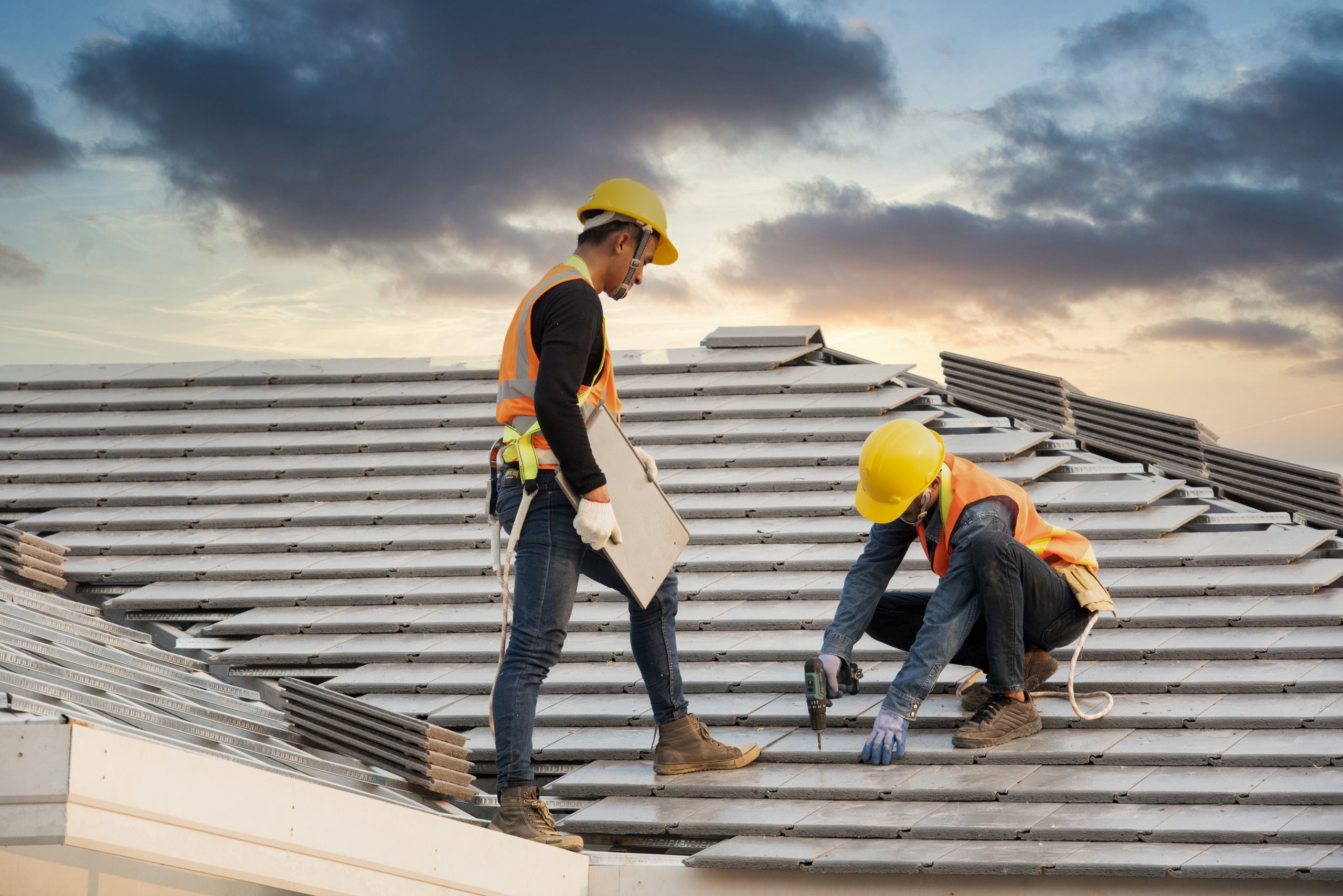Benefits of Hiring Professional Roofing Contractors for Your Property | TechPlanet