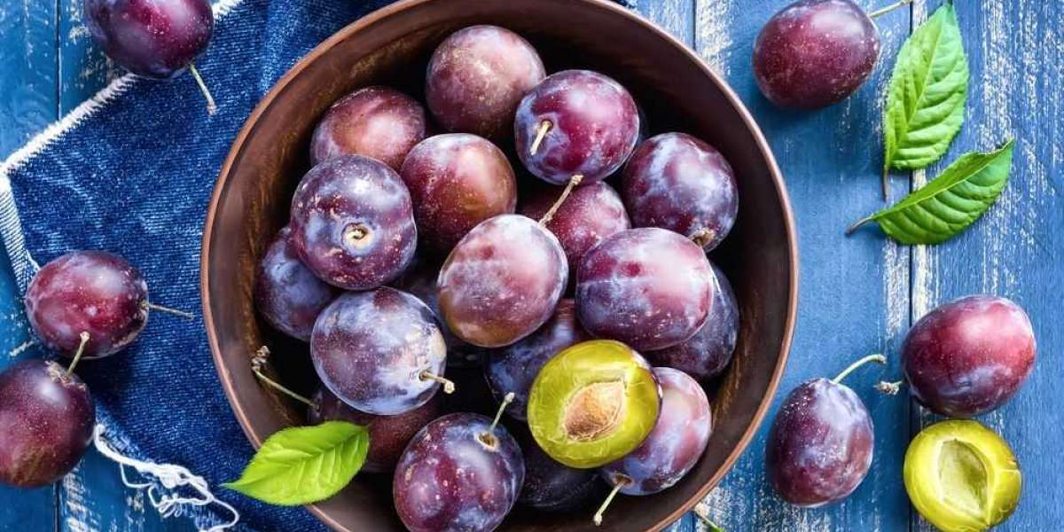 Lose Weight By Eating A Plum Every Day