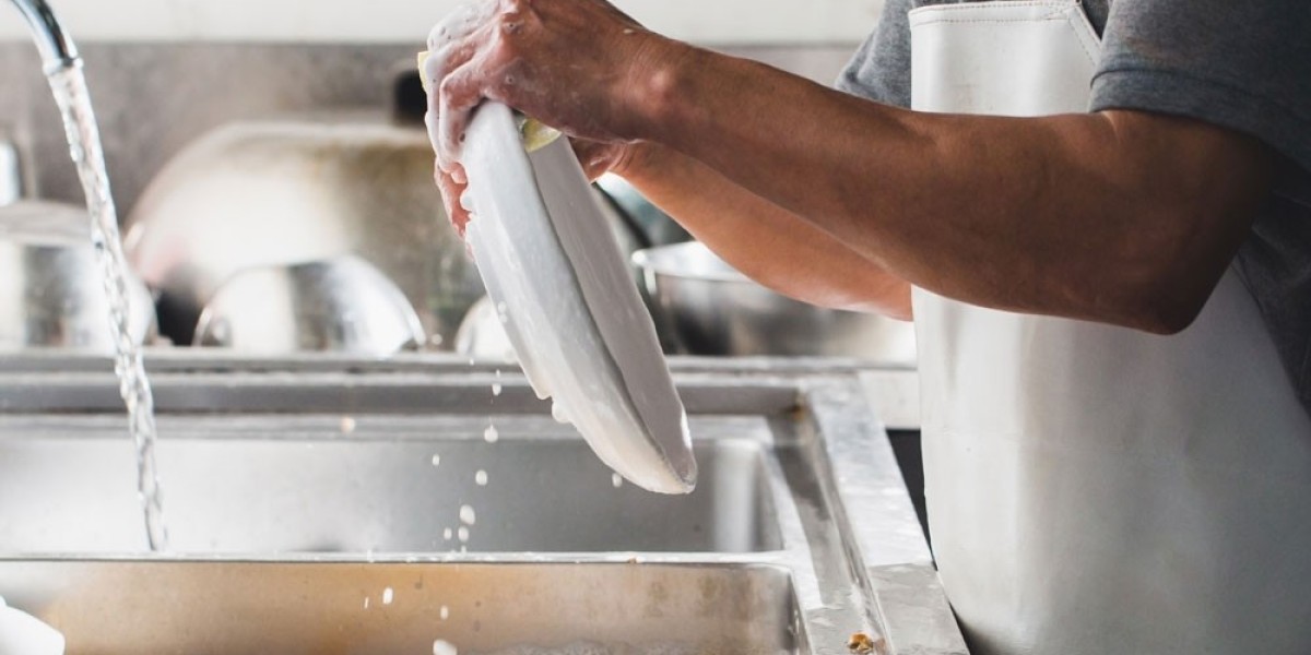 Connecting Talent with Leading Businesses: Your Go-To Cleaning and Kitchen Porter Agency in London