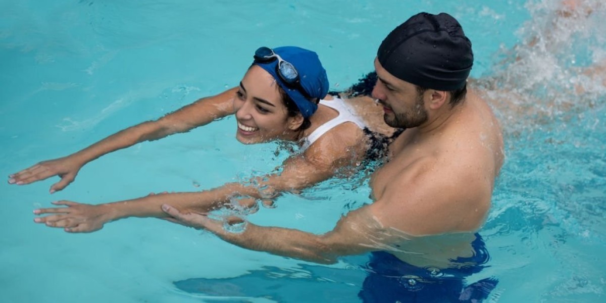 Are Private Swimming Lessons Worth It? Exploring the Benefits