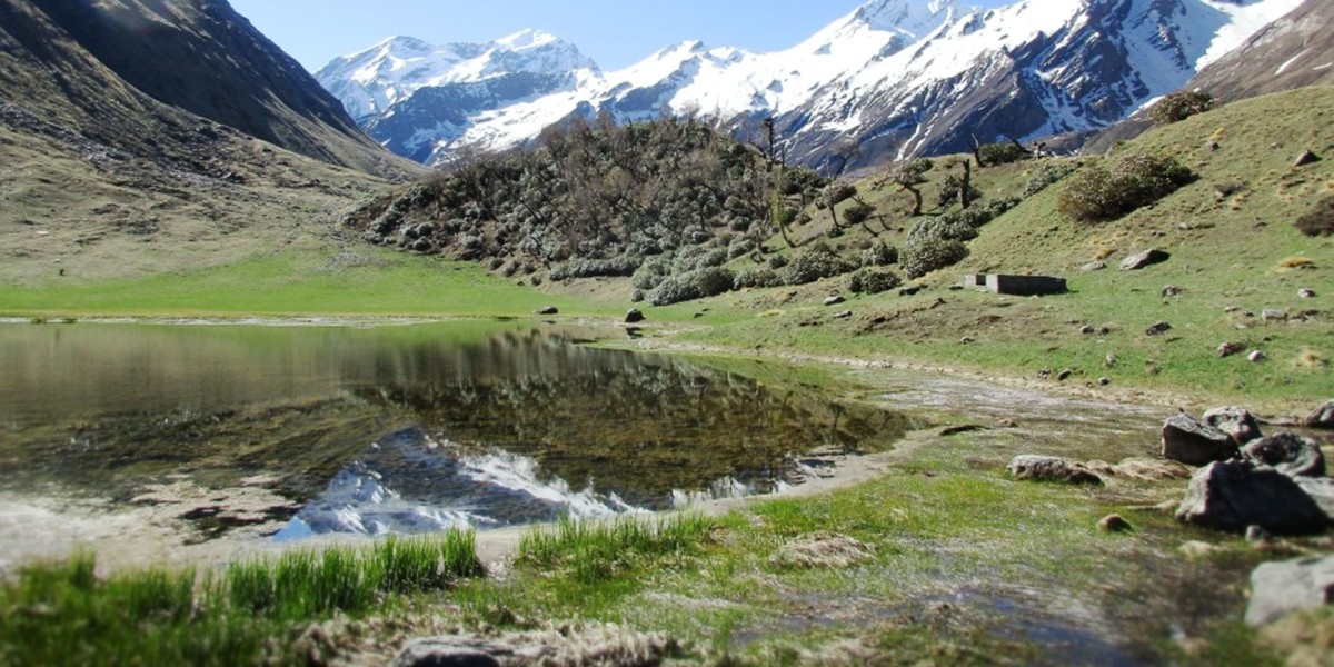 Kheerganga Trek: A Spiritual Retreat amidst the Himalayan Wilderness