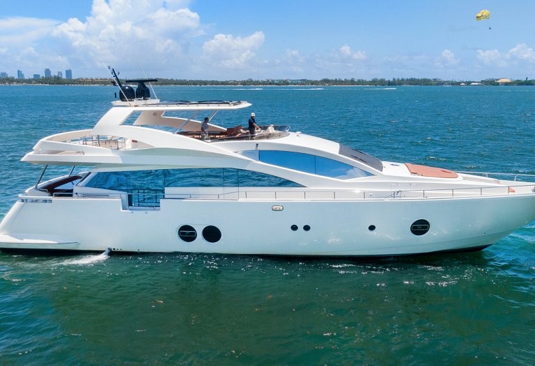 exoticyachtrental dubai