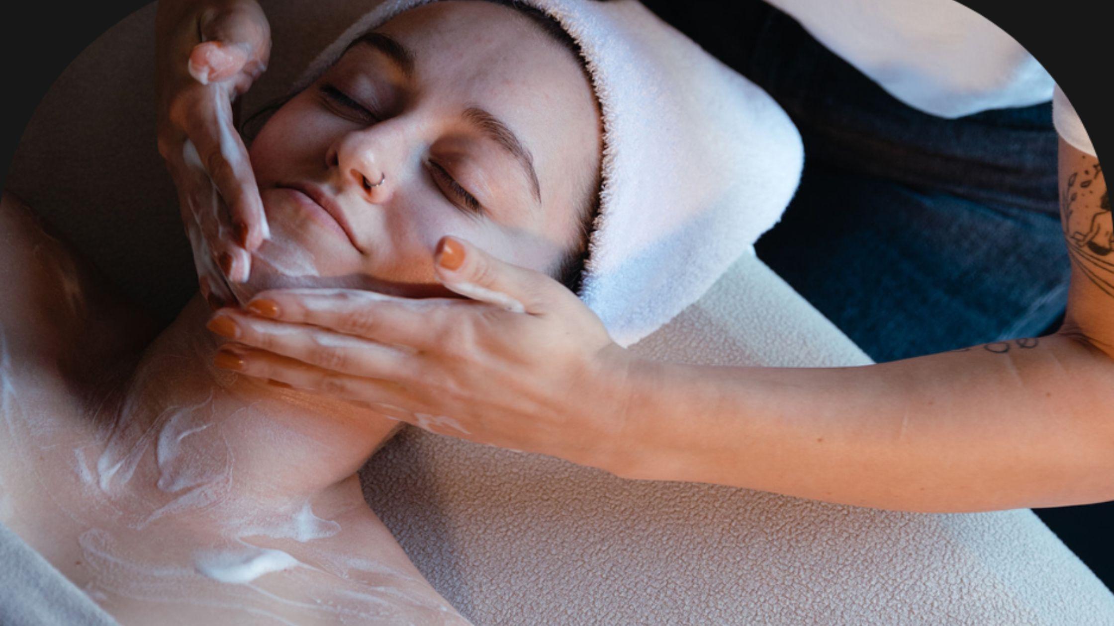 Here's Why Your Skin Deserves the Nourishment of Organic Facial - NEWS BOX OFFICE