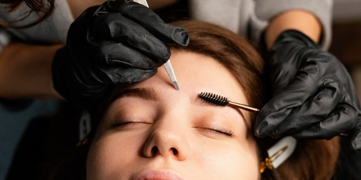 Best Eyebrow Threading in Las Vegas