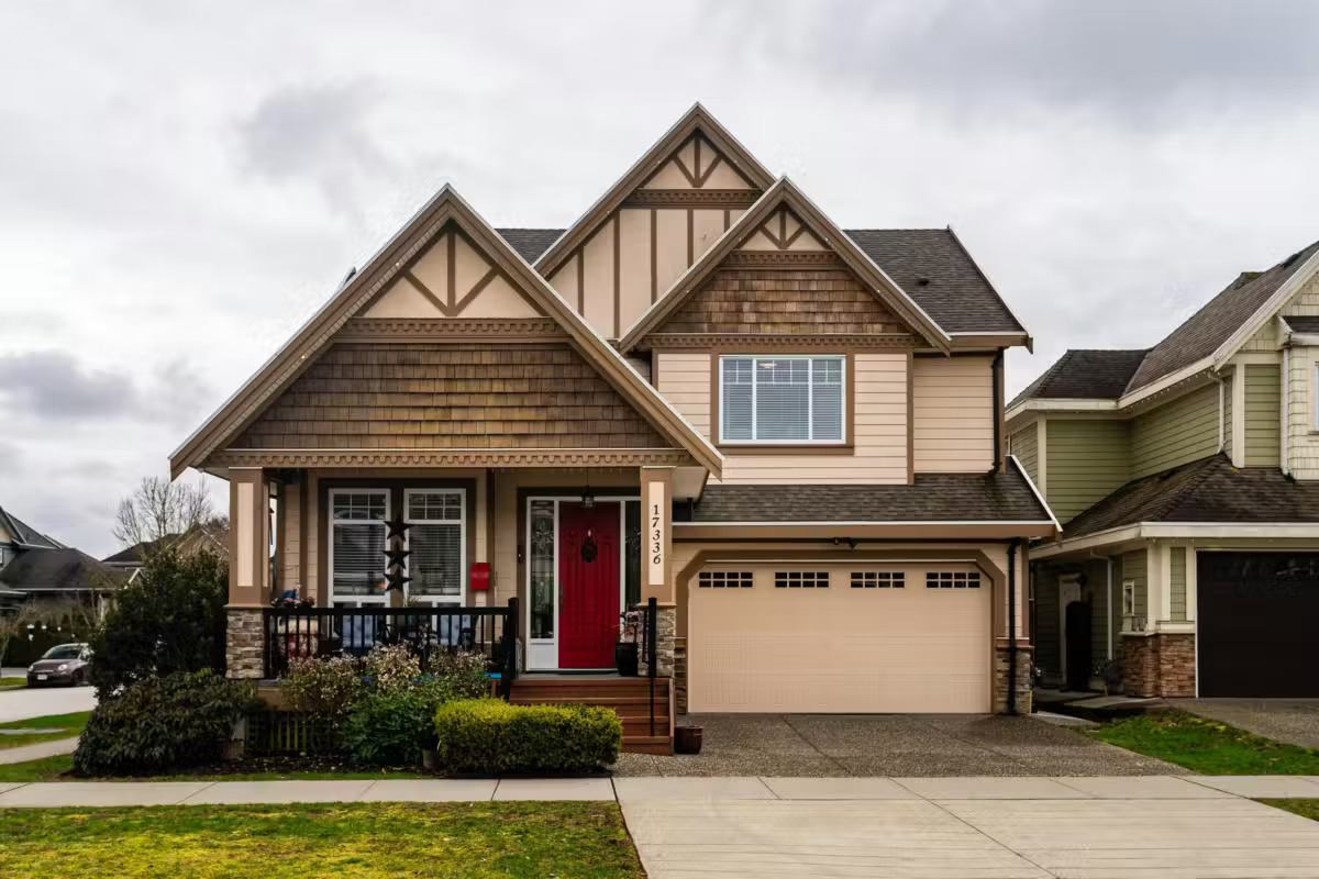 From Listing to Living: Your Journey with an Expert MLS Realtor in Cloverdale Surrey – Livewebnews.info