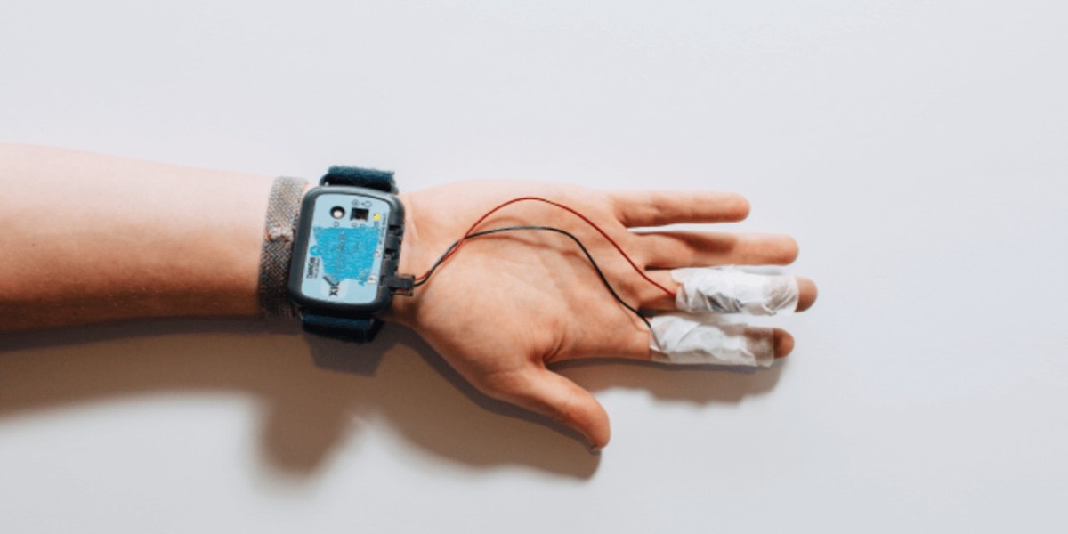 Connected Medical Device Market Poised for Growth Due to Increasing Demand for Remote Patient Monitoring