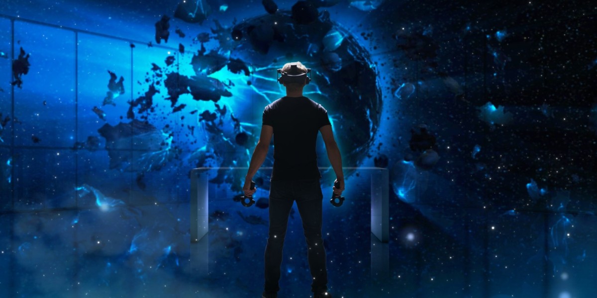 Trends and Developments in the Virtual Reality Market: A Forecast to 2032