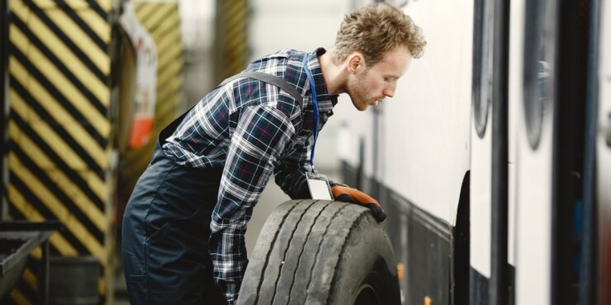 How to Prepare Your Commercial Tires for Long Trips