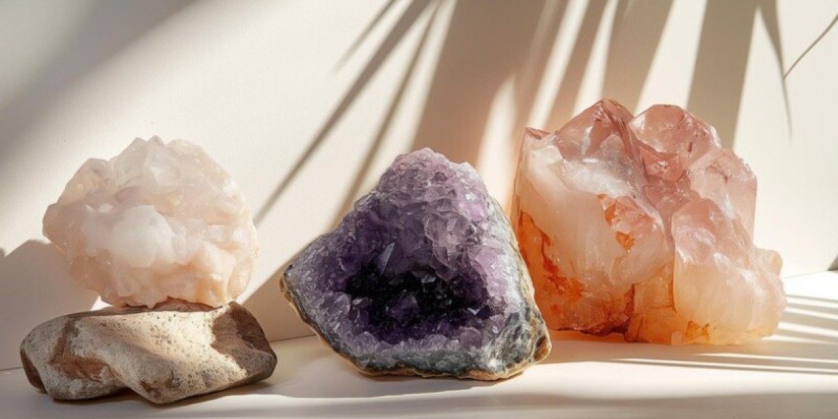 5 Beginner-Friendly Energy Crystals That Enhance Positivity