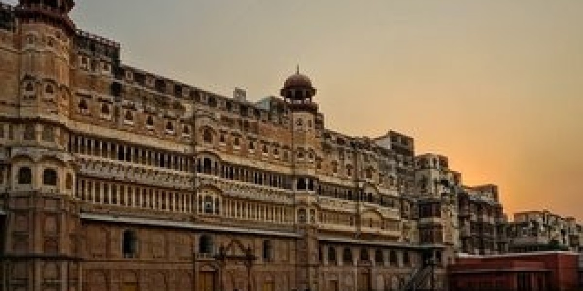 How Long Should Your Golden Triangle Tour Be? Tips for Every Traveler