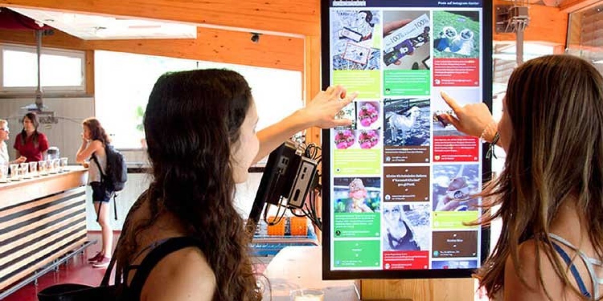 How to Integrate Signage Software with Your Business