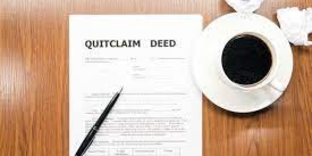 Template vs. Lawyer-Prepared Quitclaim Deeds: Weighing the Pros and Cons