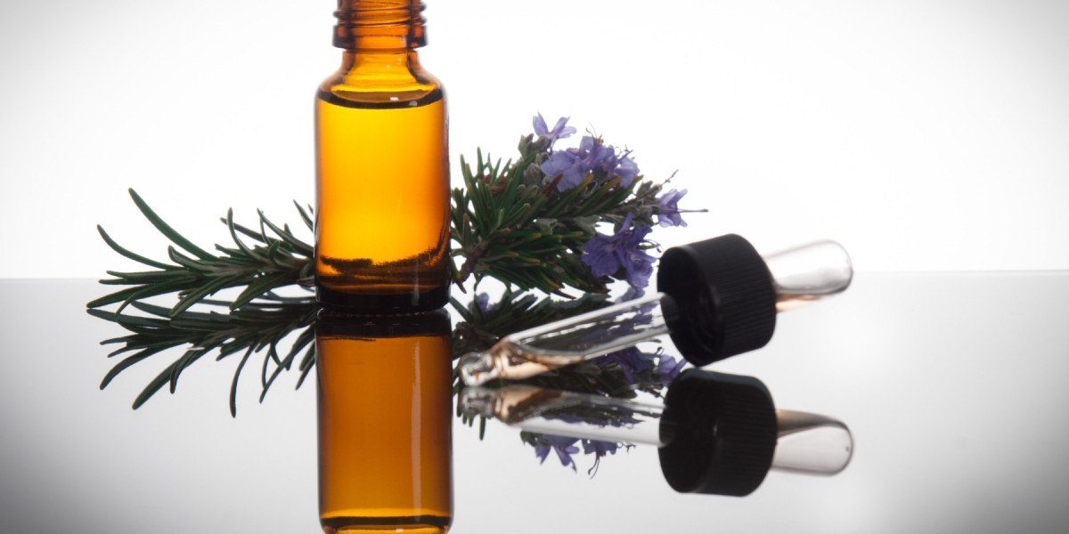 Unlock the Benefits of Organic Essential Oils: Your Guide to Where and How to Buy