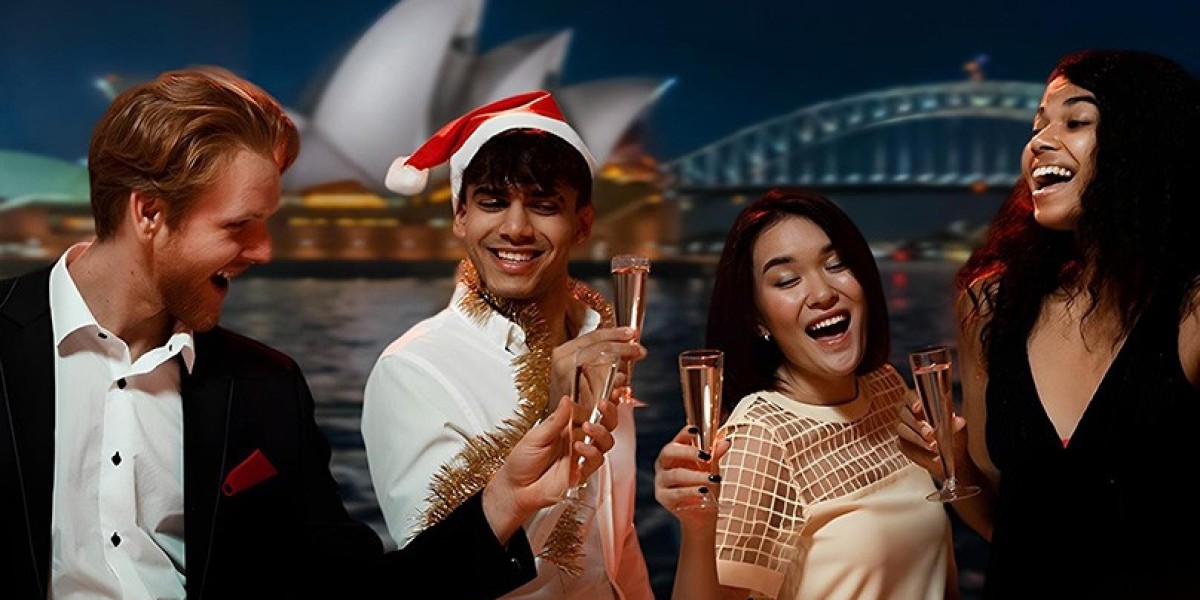 Holiday Delights: Live Entertainment on Sydney's Christmas Party Cruises