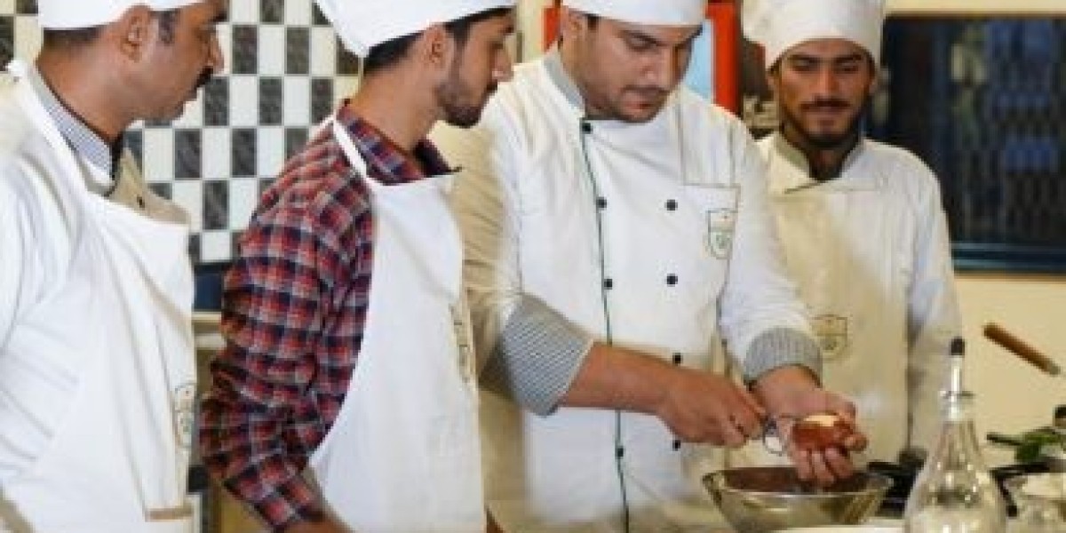 Explore the Best Culinary School in Lahore