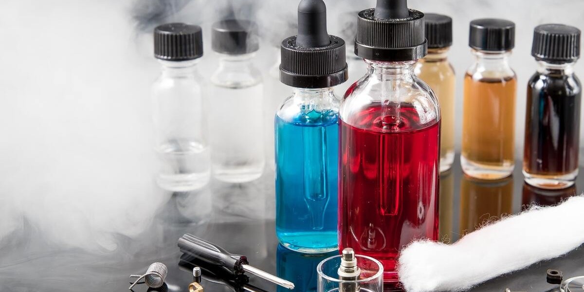 E-Liquid Market Competitive Analysis: Examining Key Players, Market Strategies, and Future Outlook