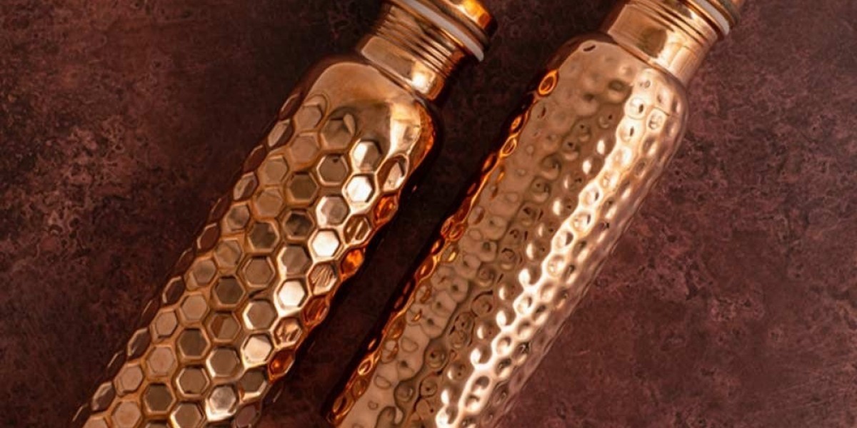 Benefits of Using a Copper Bottle for Drinking Water