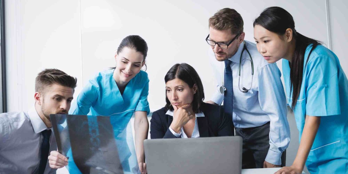 How CRM is Revolutionizing the Healthcare Industry: Benefits, Use Cases, and Best Practices