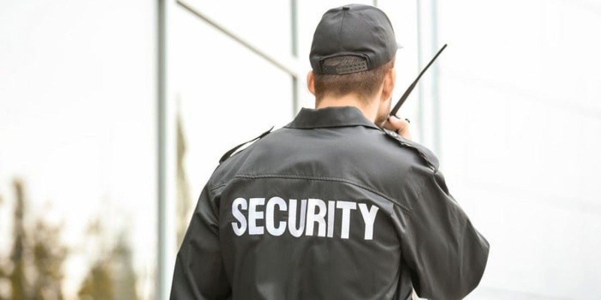 The Security Guard's Role in Real-Time Loss Prevention