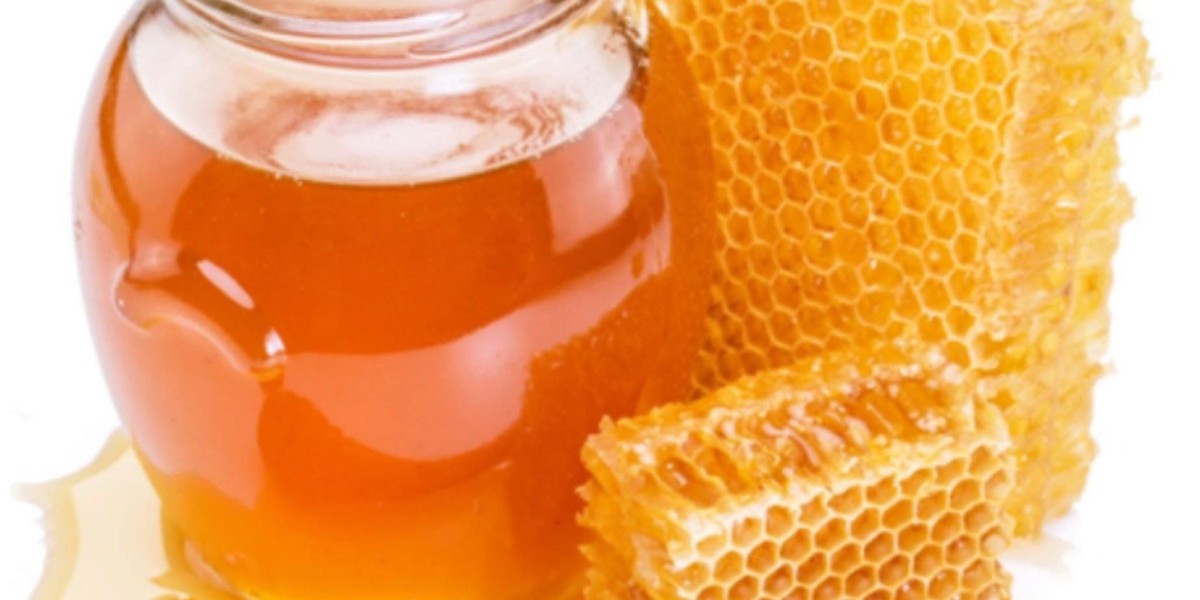 Honey Market Insights Show Increasing Popularity of Raw and Organic Honey Varieties