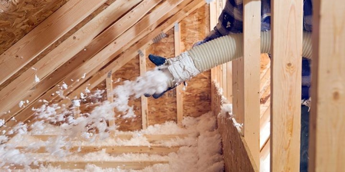 Benefits of Spray Foam Insulation in the Varied Climate of Scott County