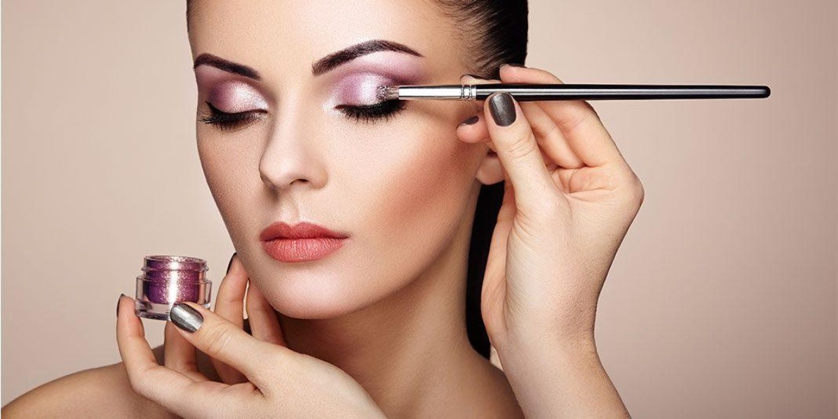 Colour Cosmetics Market: Overcoming Sustainability Challenges