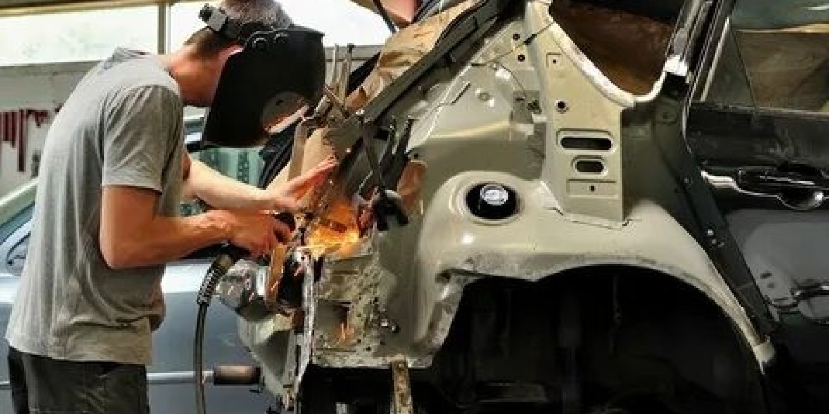 Why Philadelphia Drivers Trust These Auto Body Repair Specialists