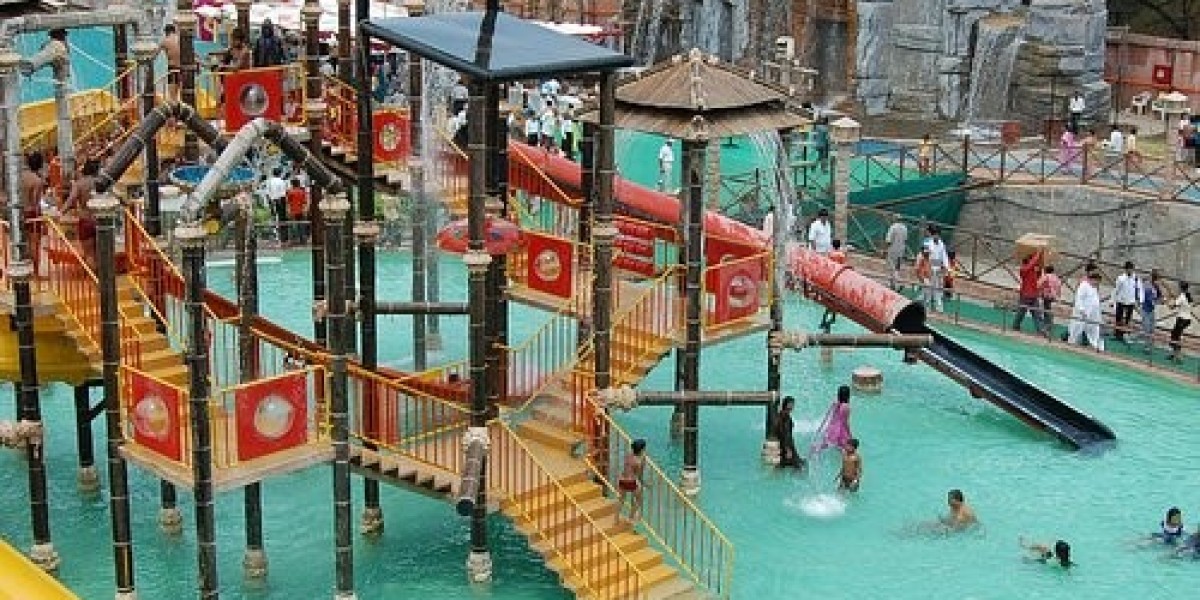 Waterparks and Attractions Industry Expansion: Market Size & Forecast 2032