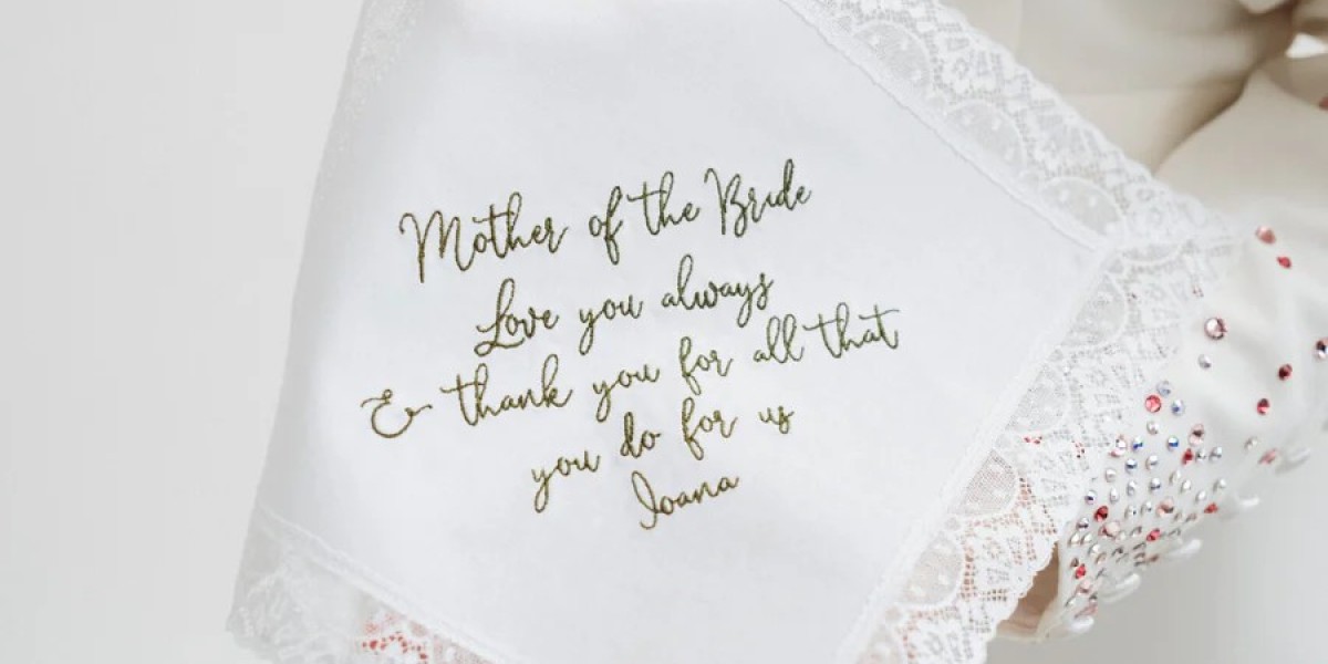 Thoughtful Mother of the Groom Gift Ideas for a Special Day