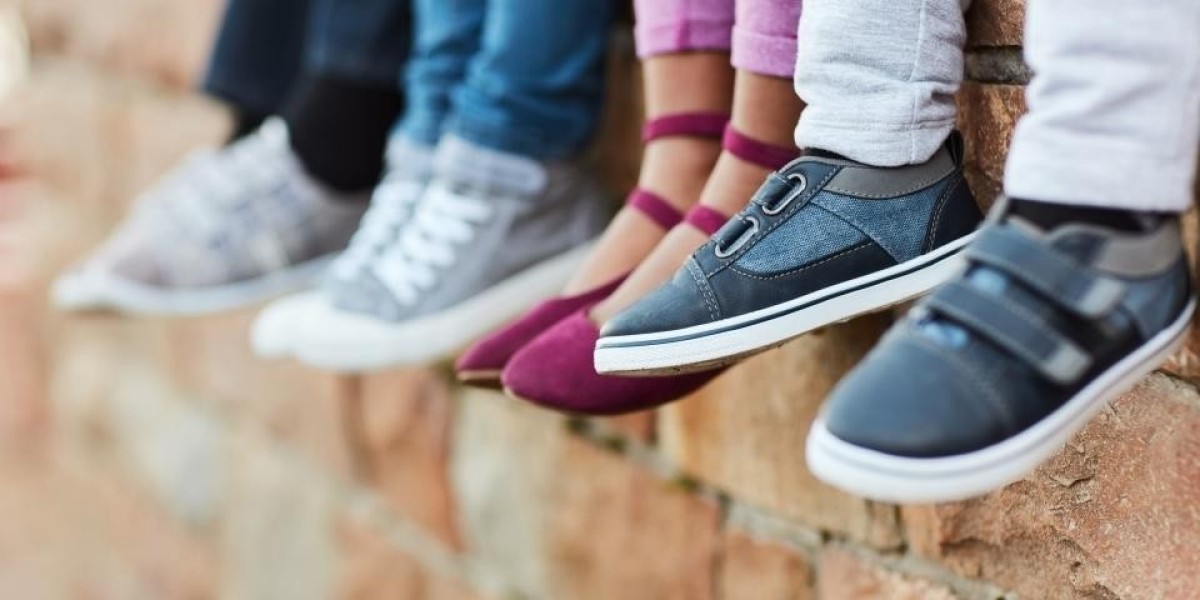 Kids Footwear Market: Untapped Opportunities in Customization and E-Commerce