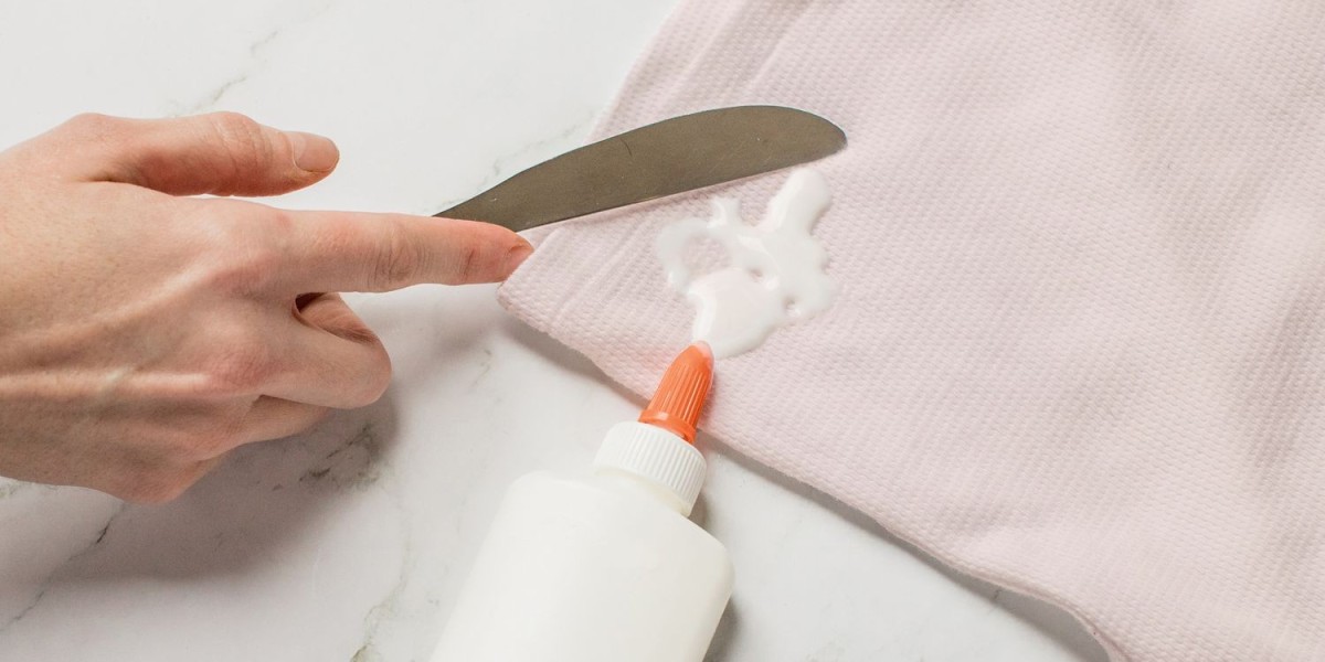 Fabric Glue Market Strategies for Boosting Growth and Competing Effectively in a Booming Industry