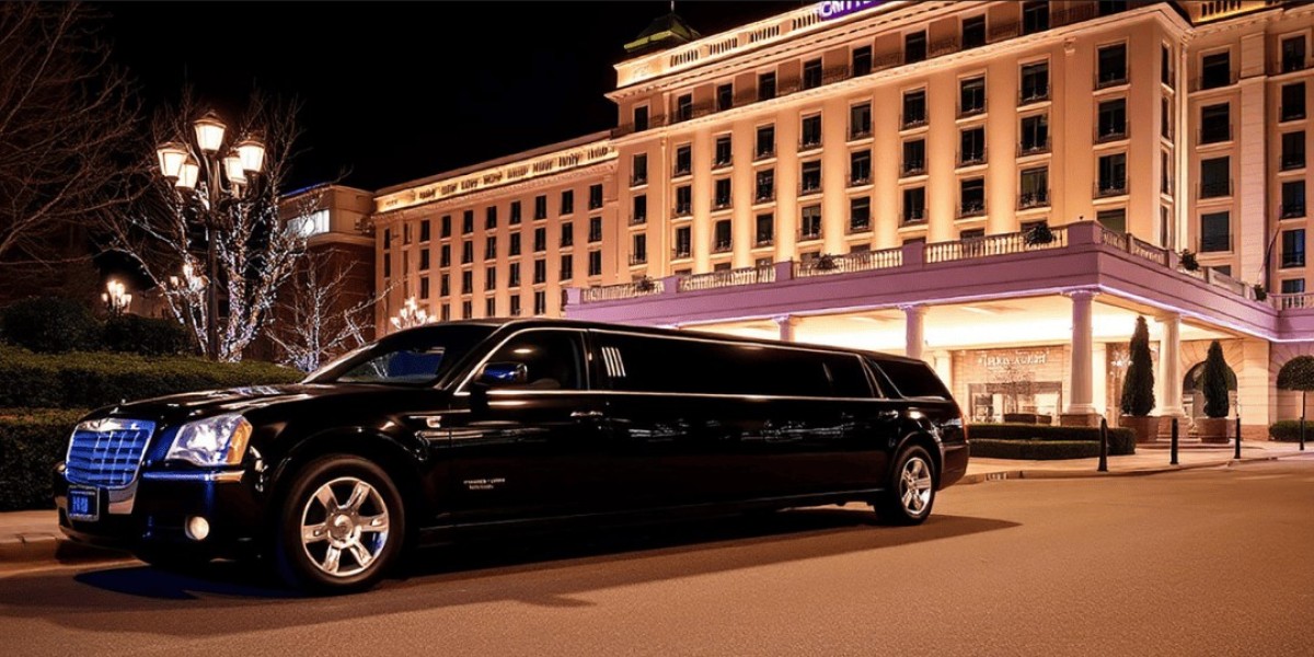 Arrive in Style with Our Limousine Service in West Palm Beach, FL