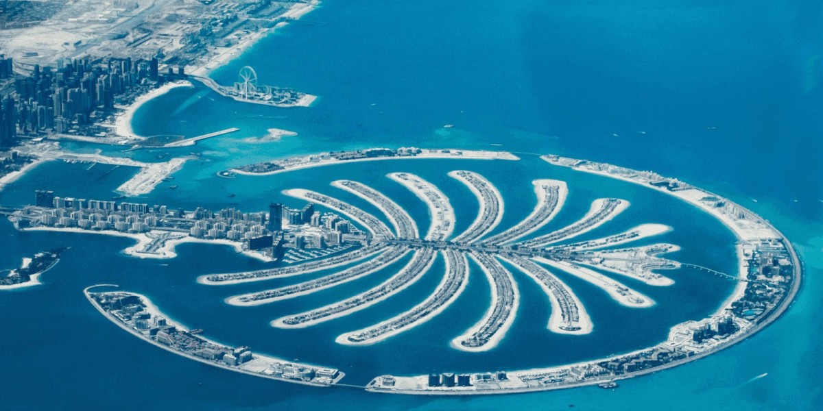 Exploring Dubai Palm Jumeirah – A Luxury Haven in the Heart of Dubai