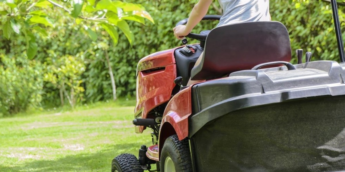 Riding, Reel, or Robotic? Best of Machinery Explains Mower Types