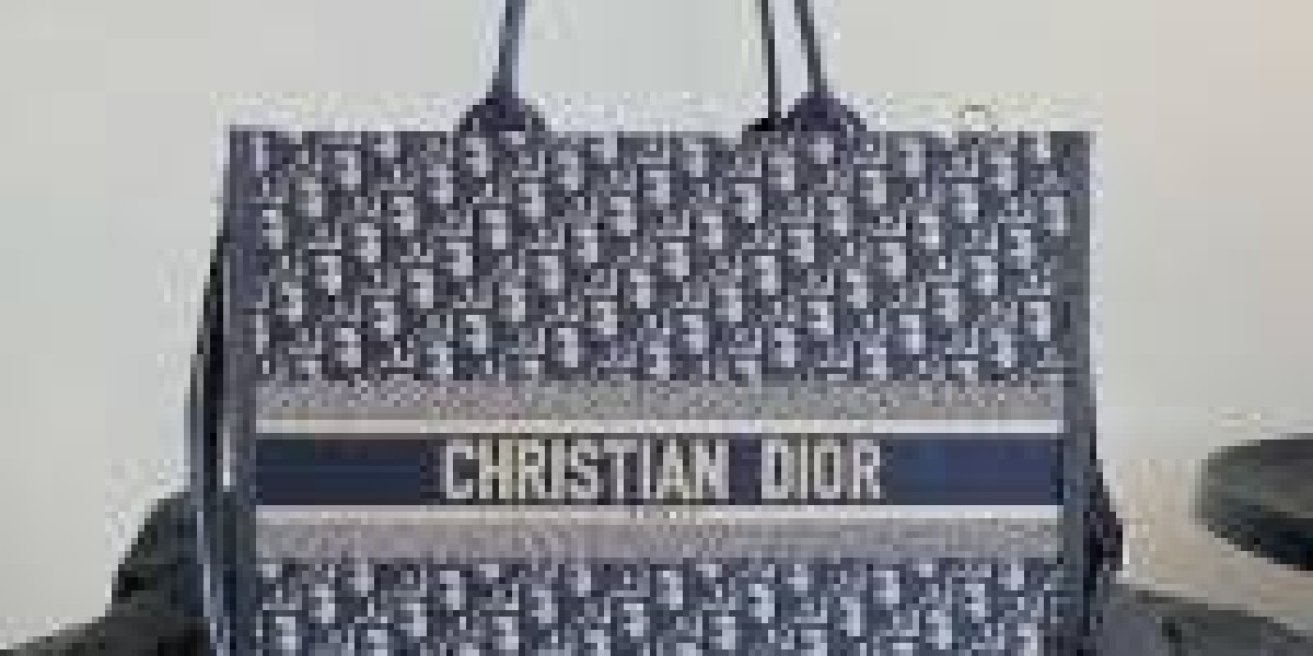 Christian Dior Boots: A Blend of Luxury, Style, and Functionality