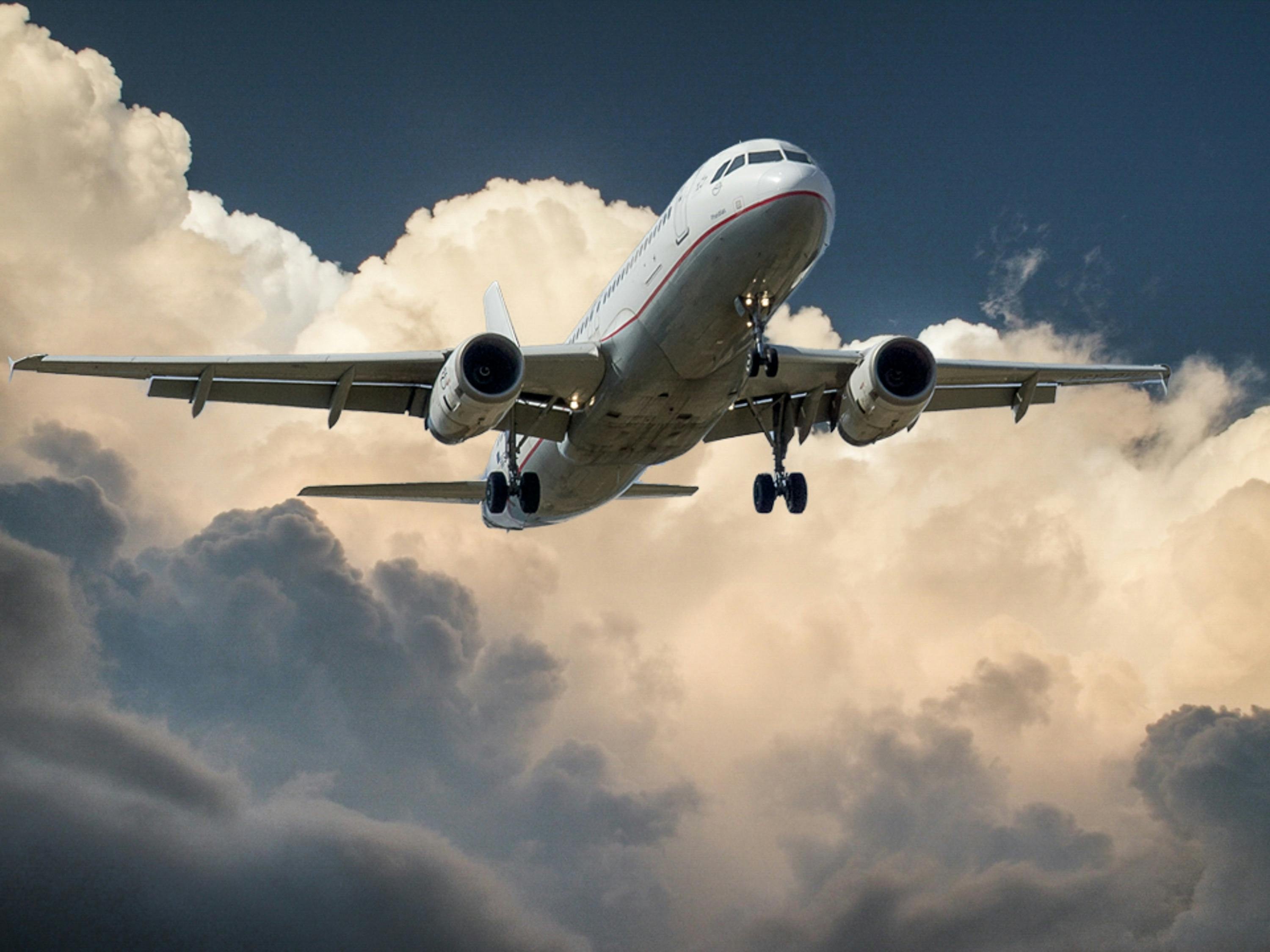 Airlines Officeworld