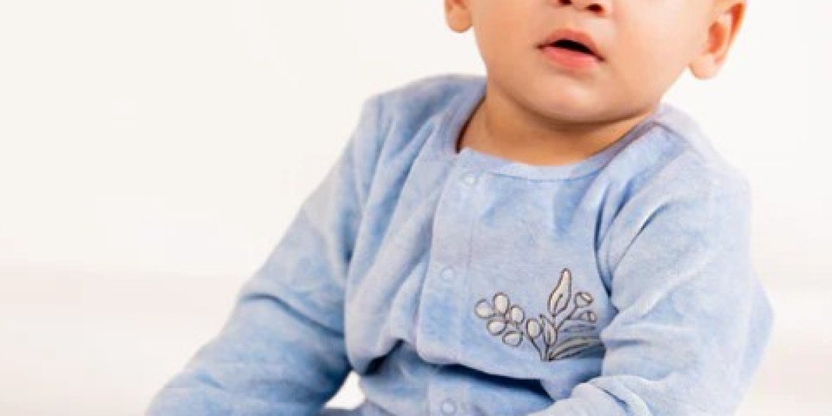 What to Look for When Buying Designer Baby Clothes?