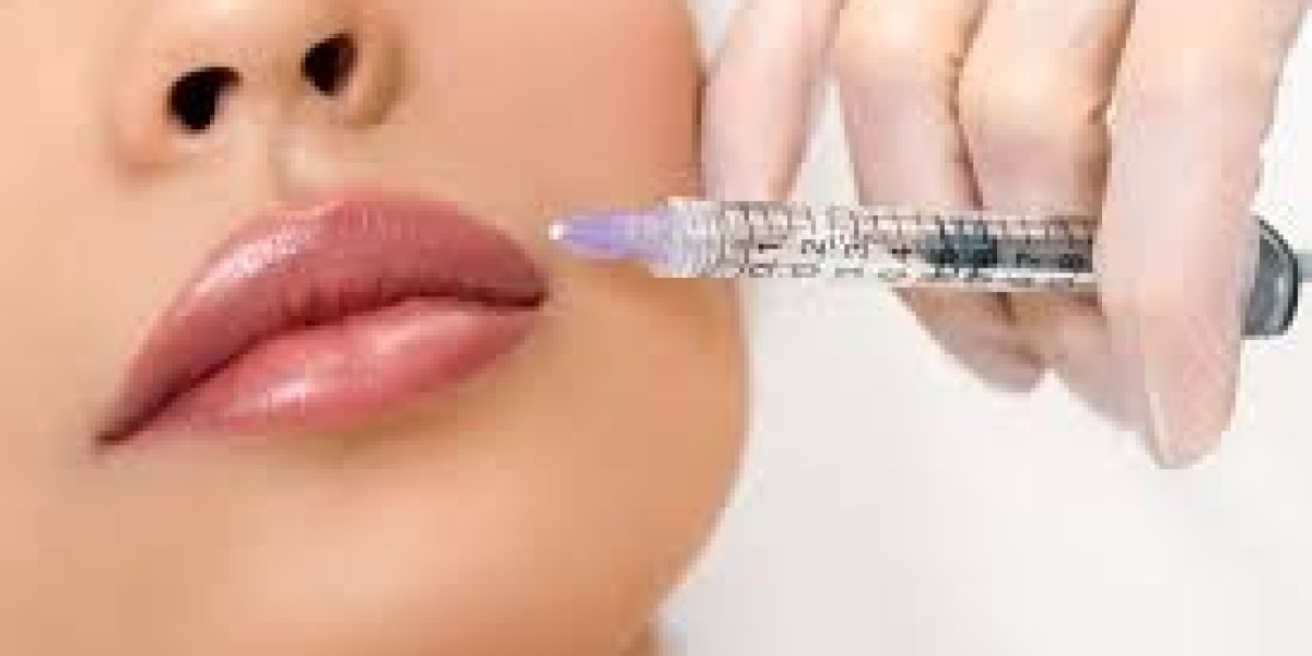 Botox Lip Flip: A New Trend in Cosmetic Enhancements