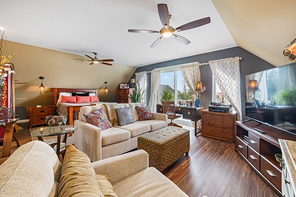 Beachfront Rentals in Manhattan Beach | Short-Term Stays
