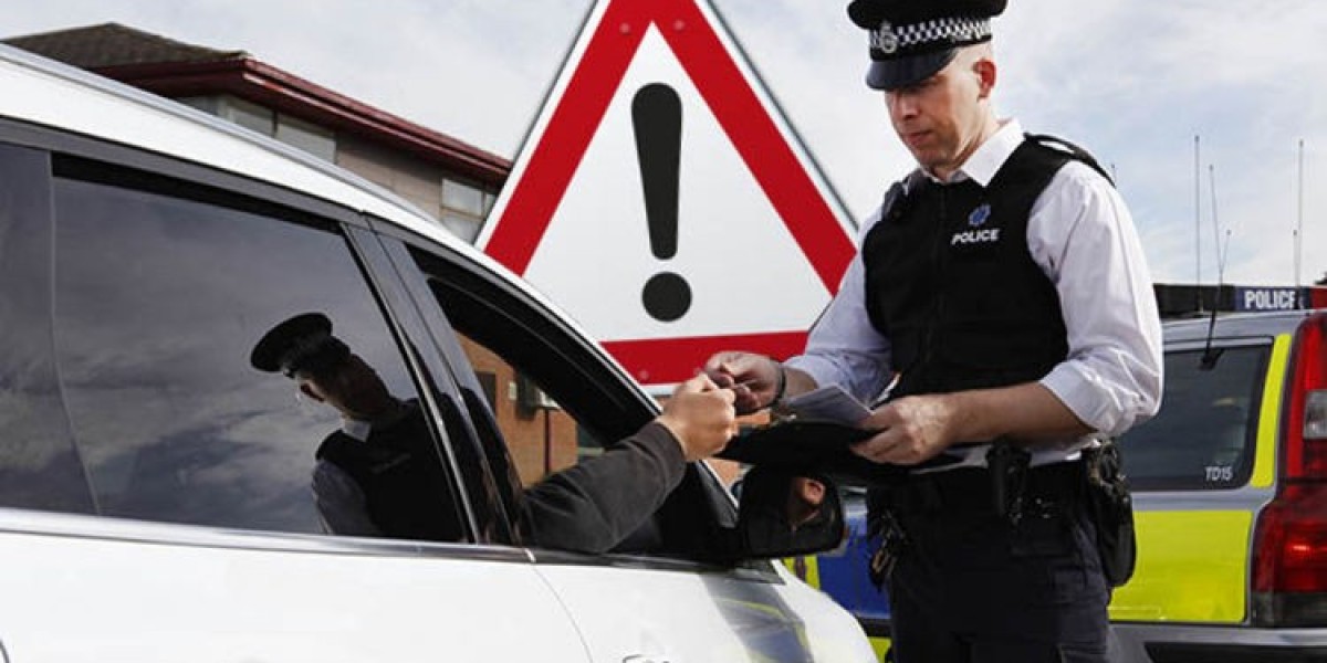 Finding the Right Motoring Offence Solicitors Near Me: A Comprehensive Guide