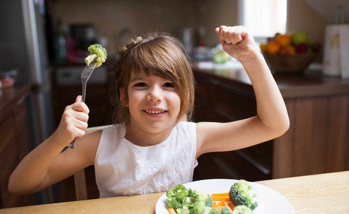 Healthy Eating Tips for Kids That Promote Strong Teeth | by Federal Way Pediatric Dentistry | Feb, 2025 | Medium