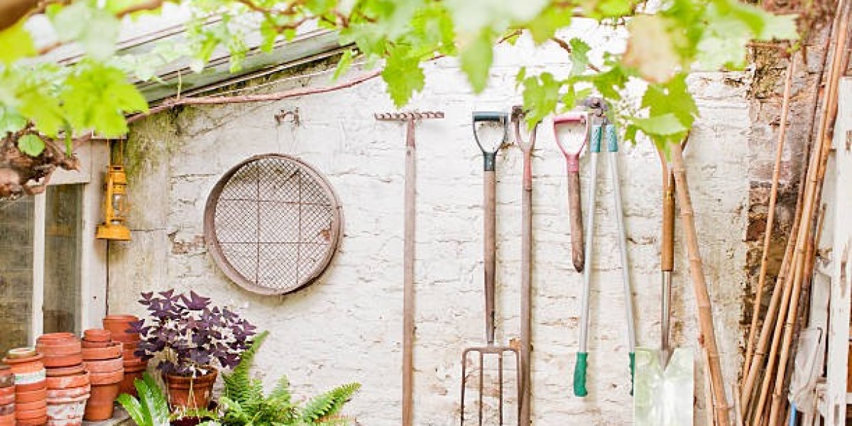 Gardening Tools Market Study Top Key Players, Application, Growth Analysis And Forecasts To 2032