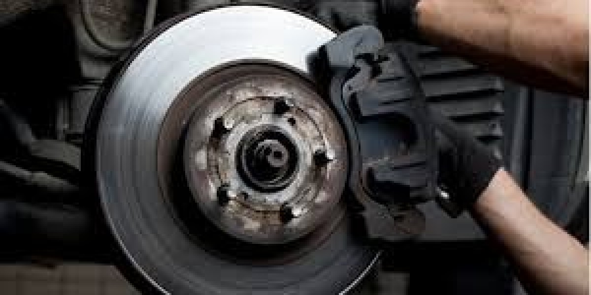 Car Brake Repair & Replacement Services in Abu Dhabi - Mussafah