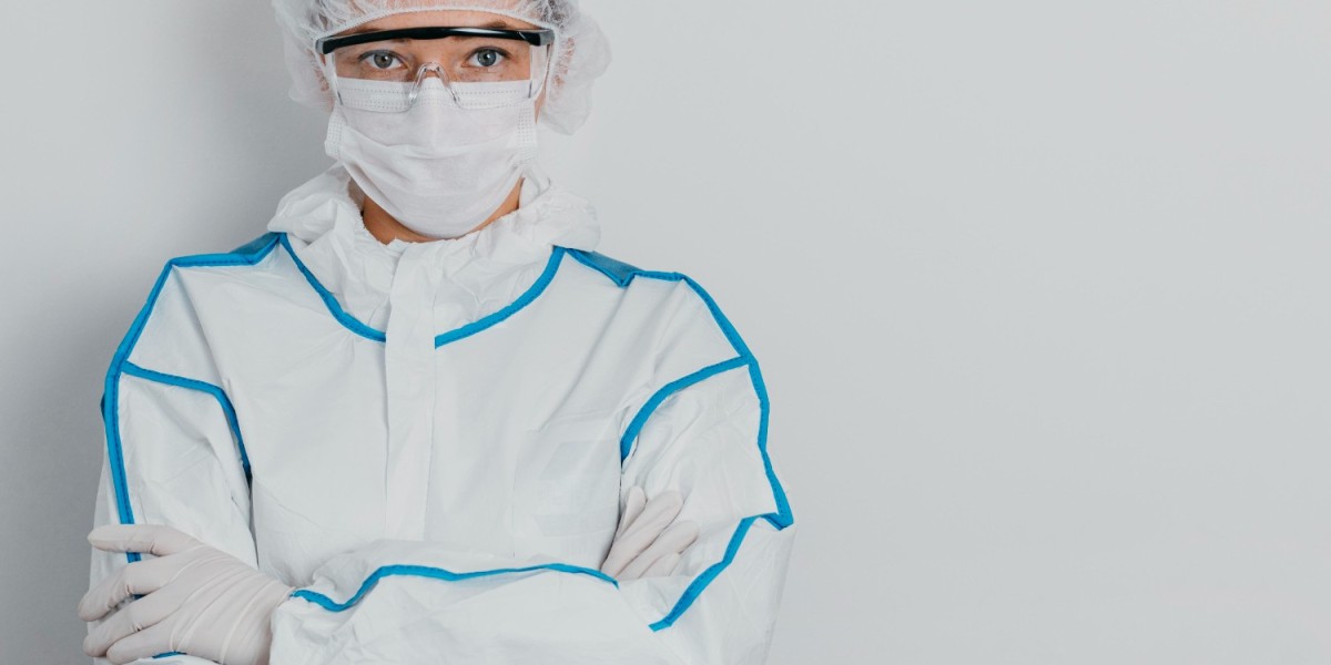 Top Features to Look for When Buying Protective Clothing for Industrial Use