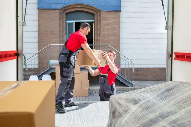 How Professional Packers and Movers in Adelaide Help In Relocation