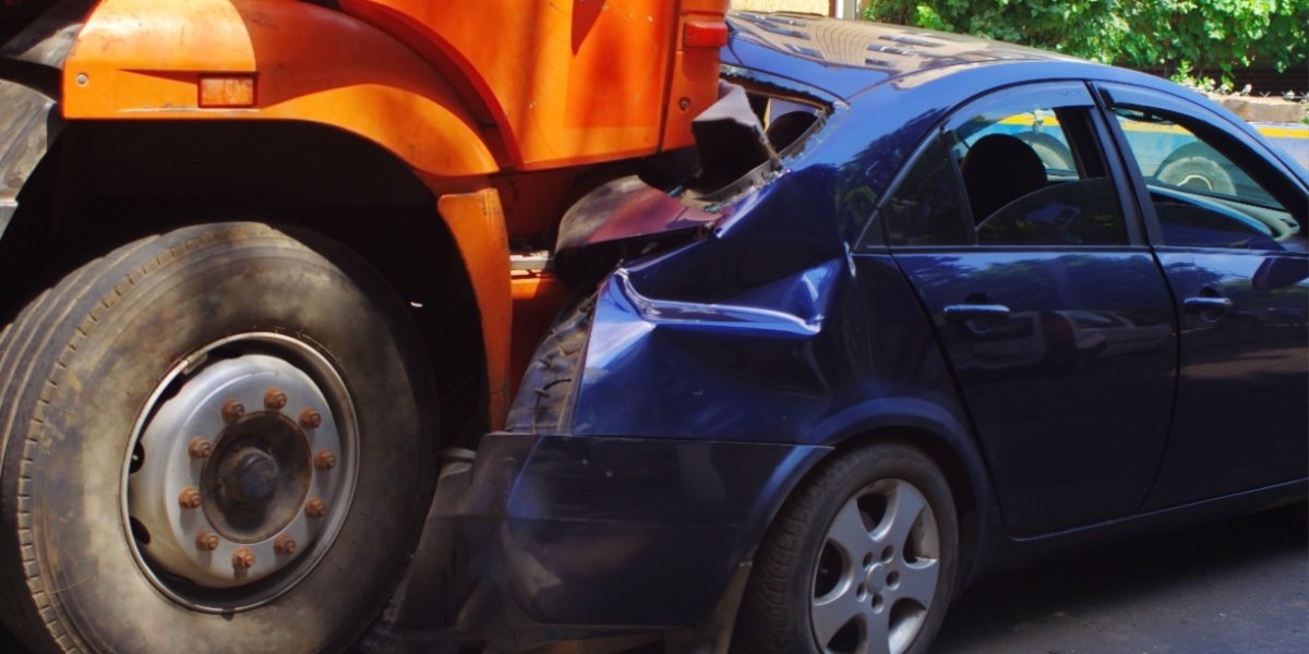 How a Las Vegas Truck Accident Attorney Can Strengthen Your Personal Injury Claim