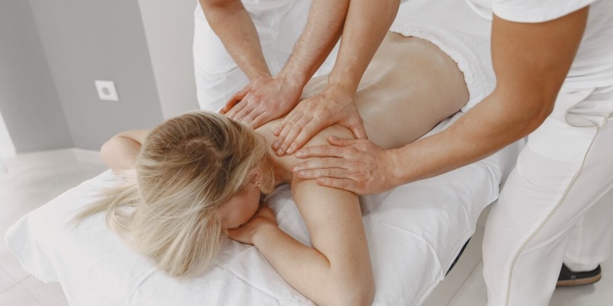 Relax and Rejuvenate: Where to Find the Best Full Body Massage in Toronto