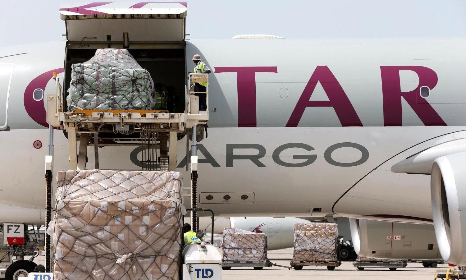 AeroNet secures net repair contract with Qatar Airways Cargo