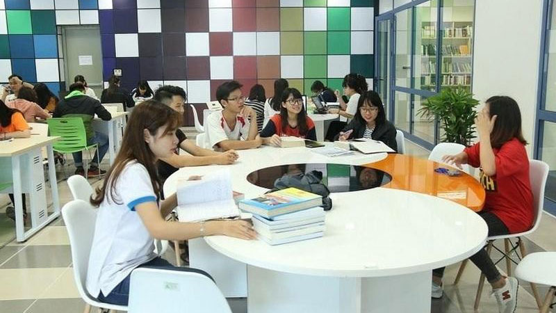 Download đề thi VSTEP Writing kèm hướng dẫn cách làm